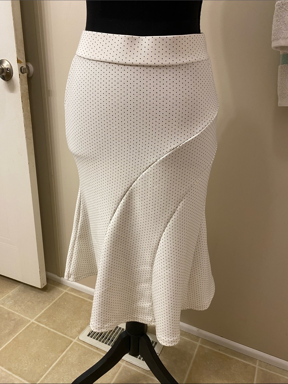 White Polka Dot A-Line Midi Skirt with Flared Panels Small
